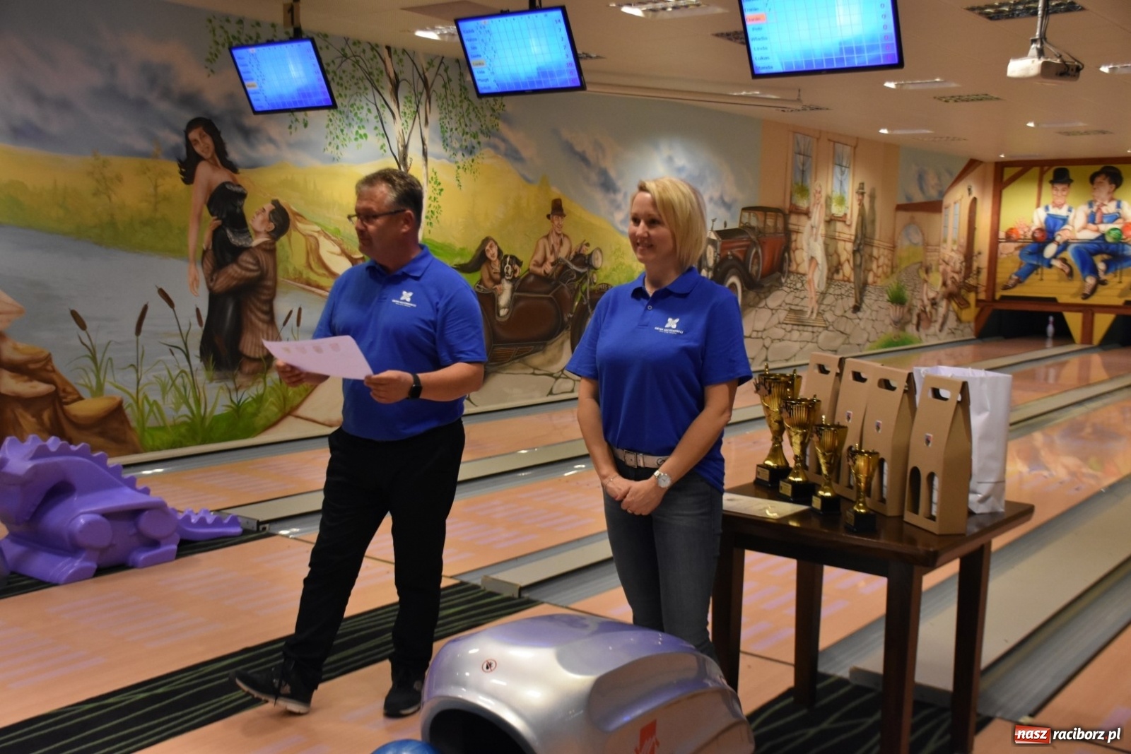 Zdjęcie w galerii na portalu naszraciborz.pl: Polsko-czeska rywalizacja na kręgielni wiadomości z regionu