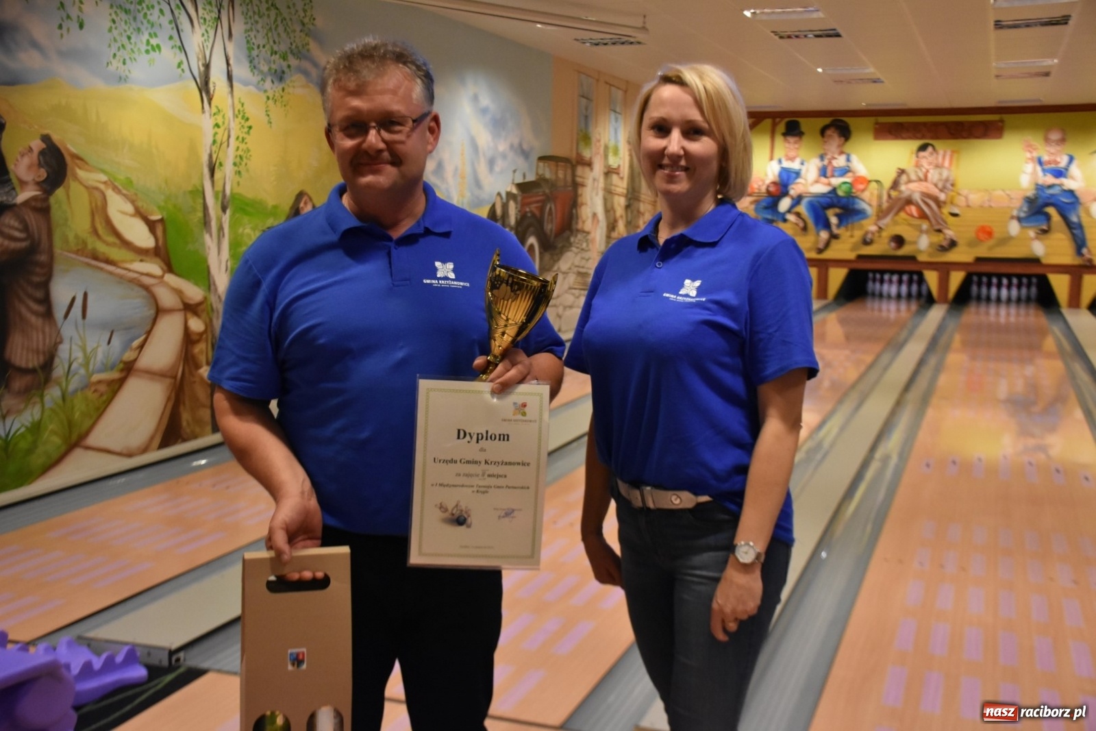 Zdjęcie w galerii na portalu naszraciborz.pl: Polsko-czeska rywalizacja na kręgielni wiadomości z regionu