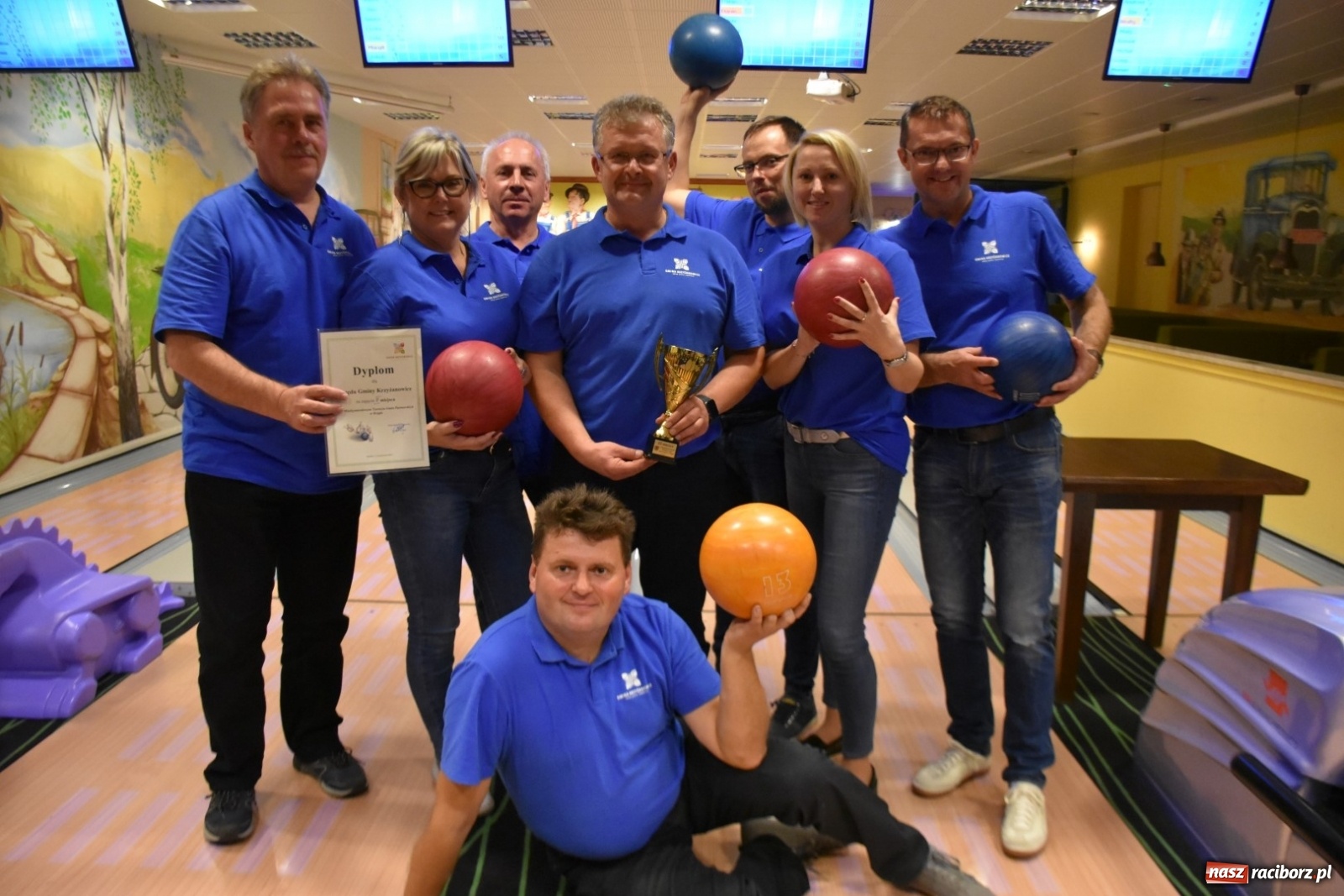 Zdjęcie w galerii na portalu naszraciborz.pl: Polsko-czeska rywalizacja na kręgielni wiadomości z regionu