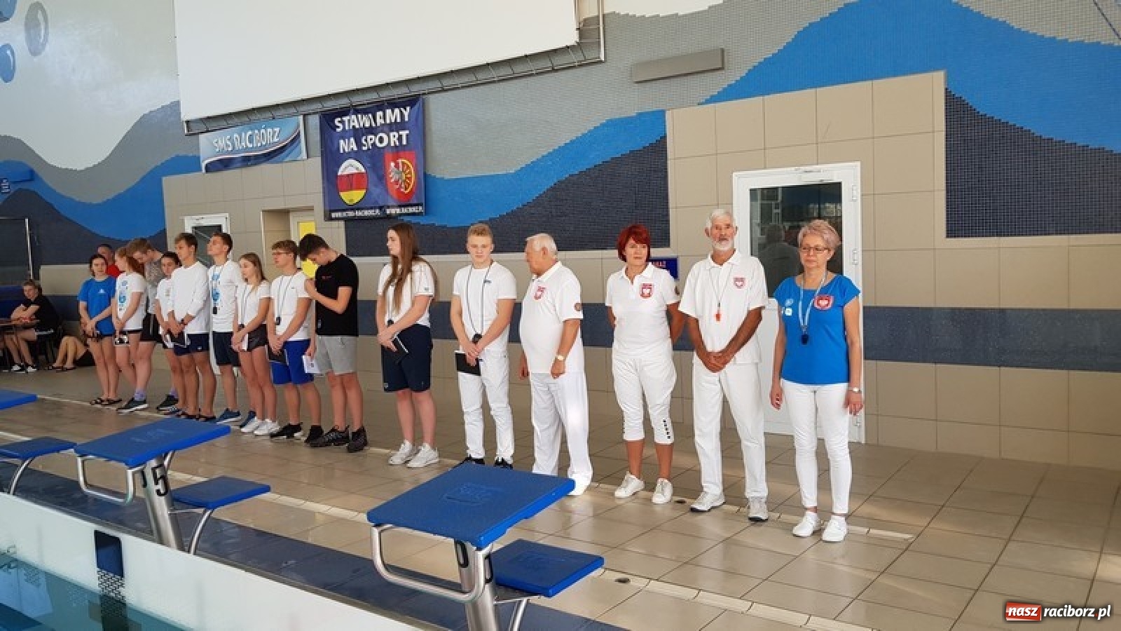 Zdjęcie w galerii na portalu naszraciborz.pl: ZSOMS wygrywa w pływackiej Licealiadzie  wiadomości z regionu