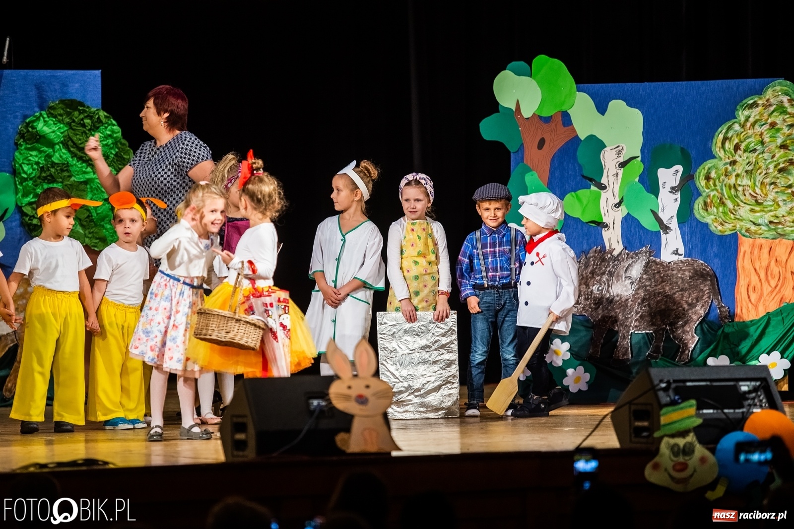 Zdjęcie w galerii na portalu naszraciborz.pl: Gala XI Mini Festiwalu Przedszkolaków wiadomości z regionu