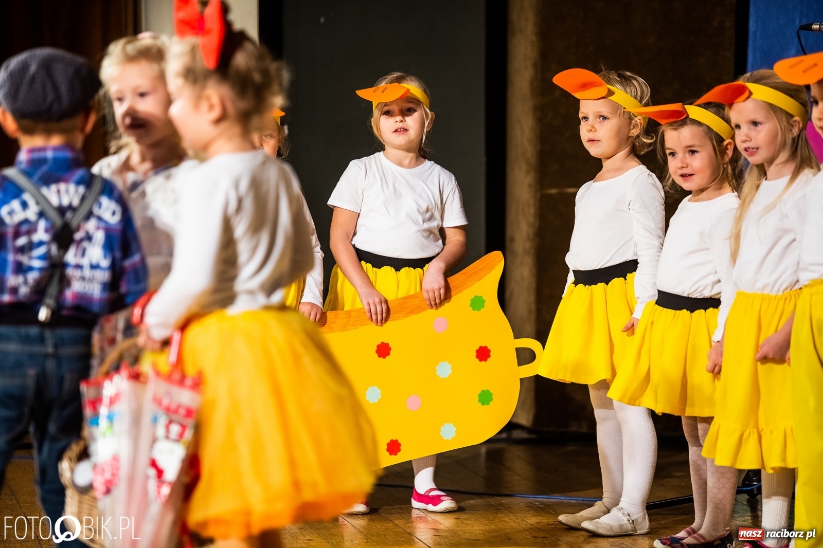 Zdjęcie w galerii na portalu naszraciborz.pl: Gala XI Mini Festiwalu Przedszkolaków wiadomości z regionu