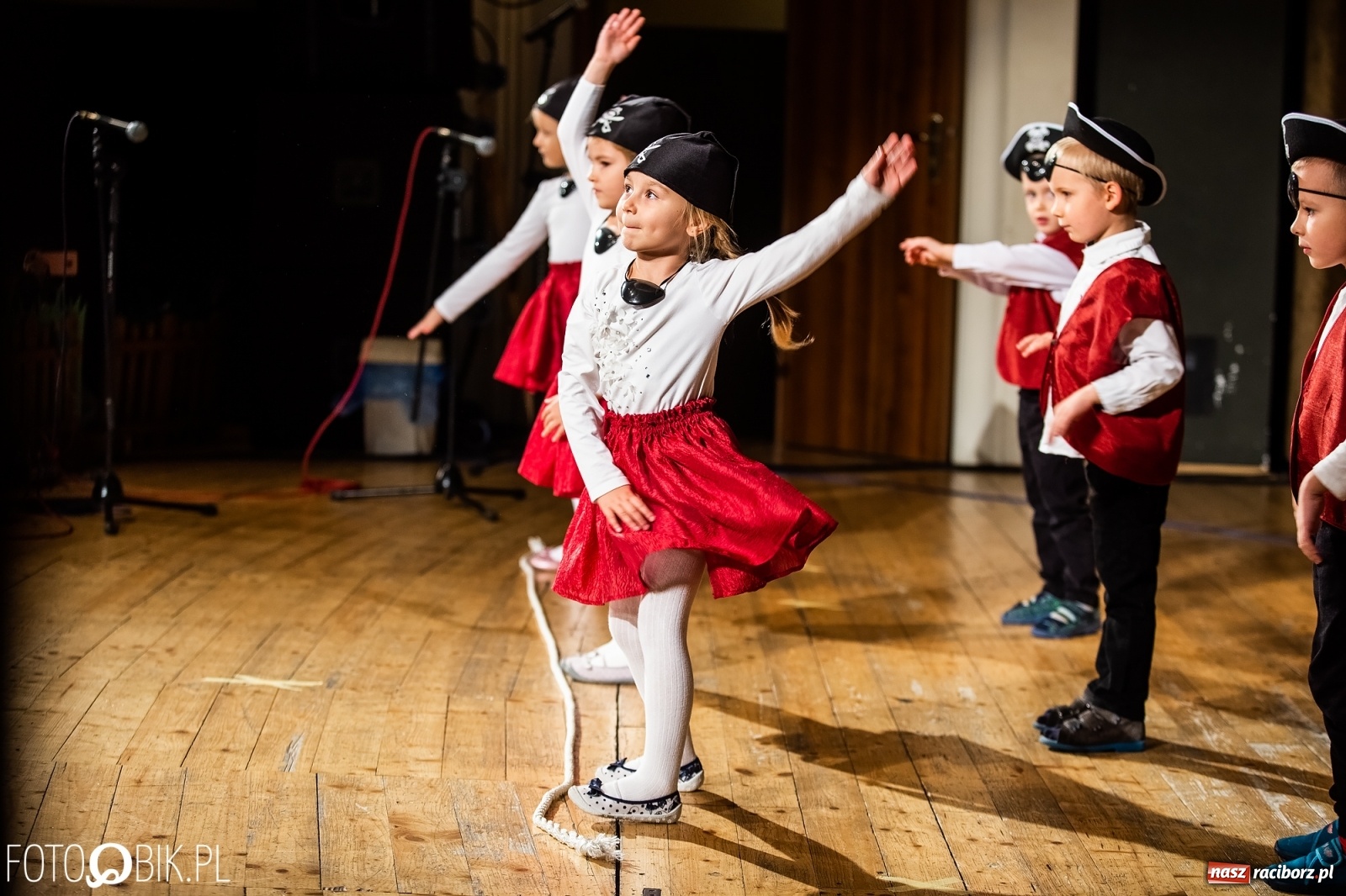 Zdjęcie w galerii na portalu naszraciborz.pl: Gala XI Mini Festiwalu Przedszkolaków wiadomości z regionu