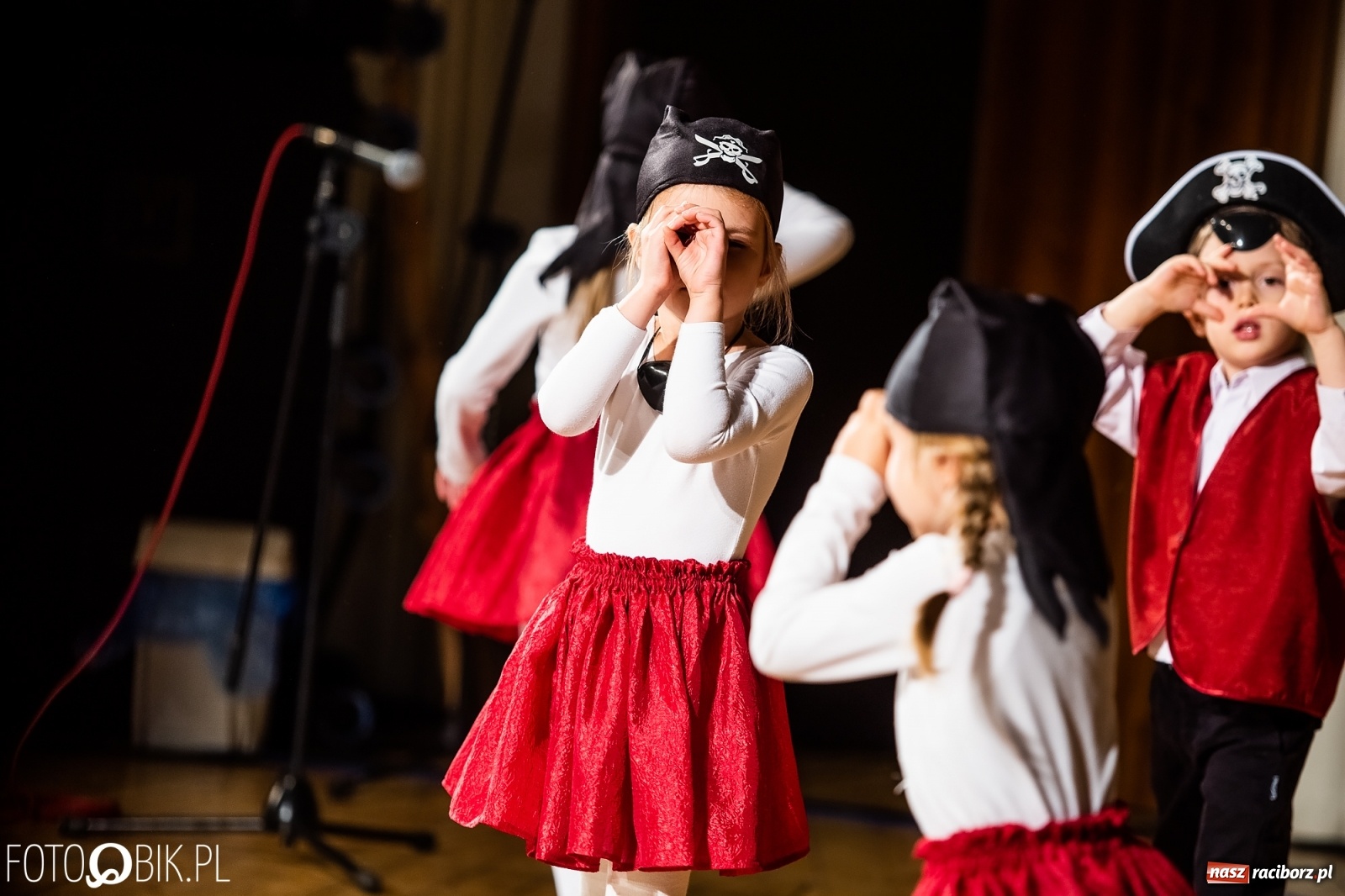 Zdjęcie w galerii na portalu naszraciborz.pl: Gala XI Mini Festiwalu Przedszkolaków wiadomości z regionu