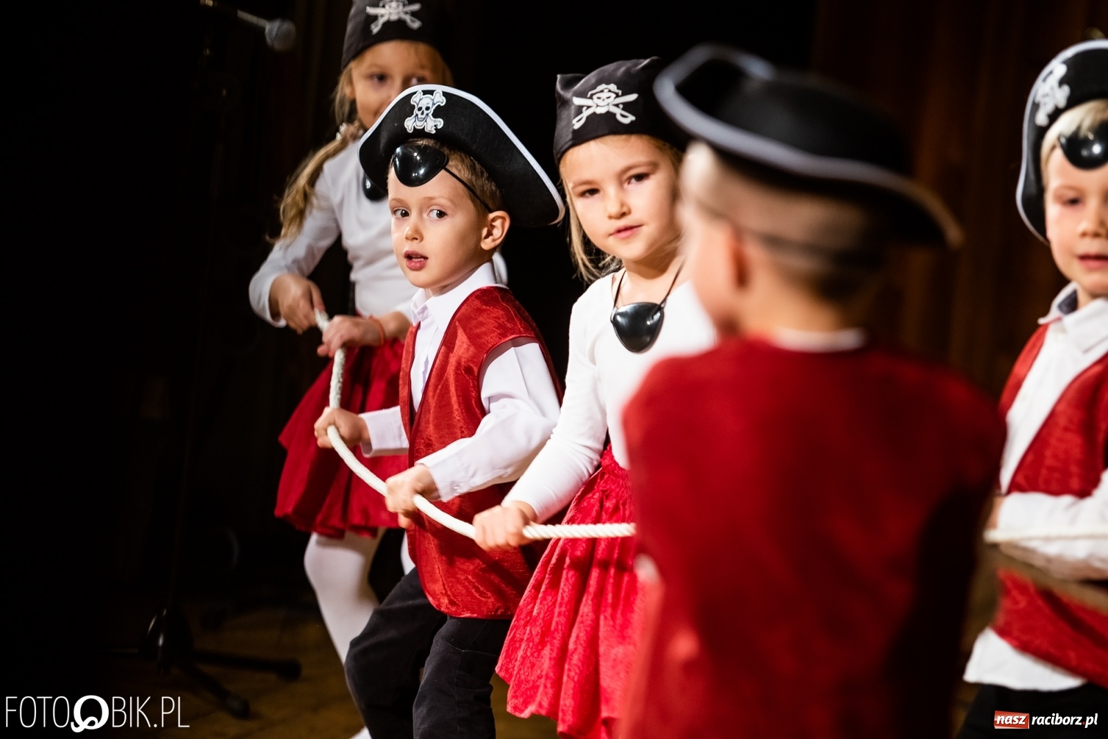 Zdjęcie w galerii na portalu naszraciborz.pl: Gala XI Mini Festiwalu Przedszkolaków wiadomości z regionu