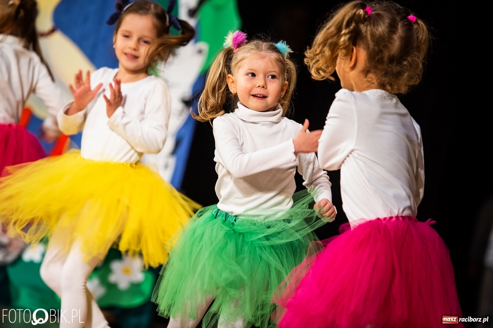 Zdjęcie w galerii na portalu naszraciborz.pl: Gala XI Mini Festiwalu Przedszkolaków wiadomości z regionu