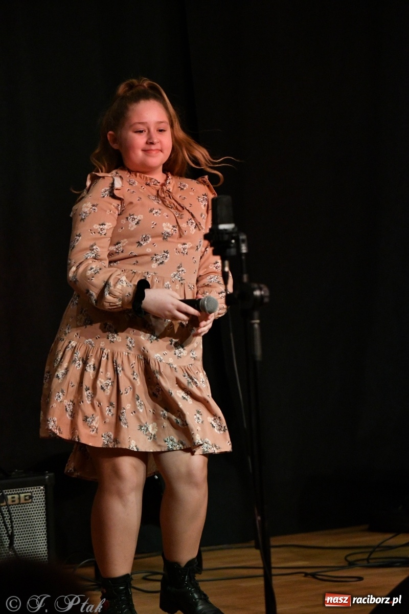 Zdjęcie w galerii na portalu naszraciborz.pl: Zamek zabrzmiał jesienną muzyką [FOTO i WIDEO] wiadomości z regionu