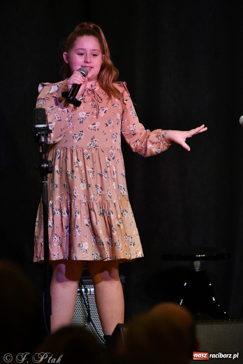 Zdjęcie w galerii na portalu naszraciborz.pl: Zamek zabrzmiał jesienną muzyką [FOTO i WIDEO] wiadomości z regionu