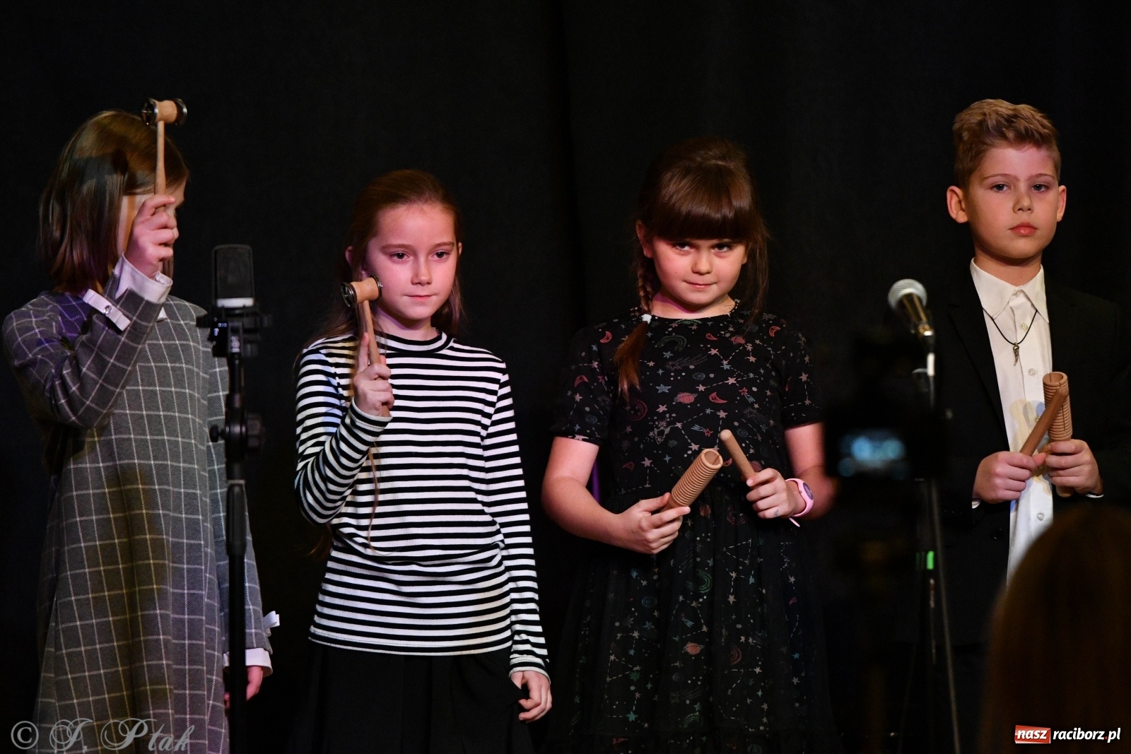 Zdjęcie w galerii na portalu naszraciborz.pl: Zamek zabrzmiał jesienną muzyką [FOTO i WIDEO] wiadomości z regionu