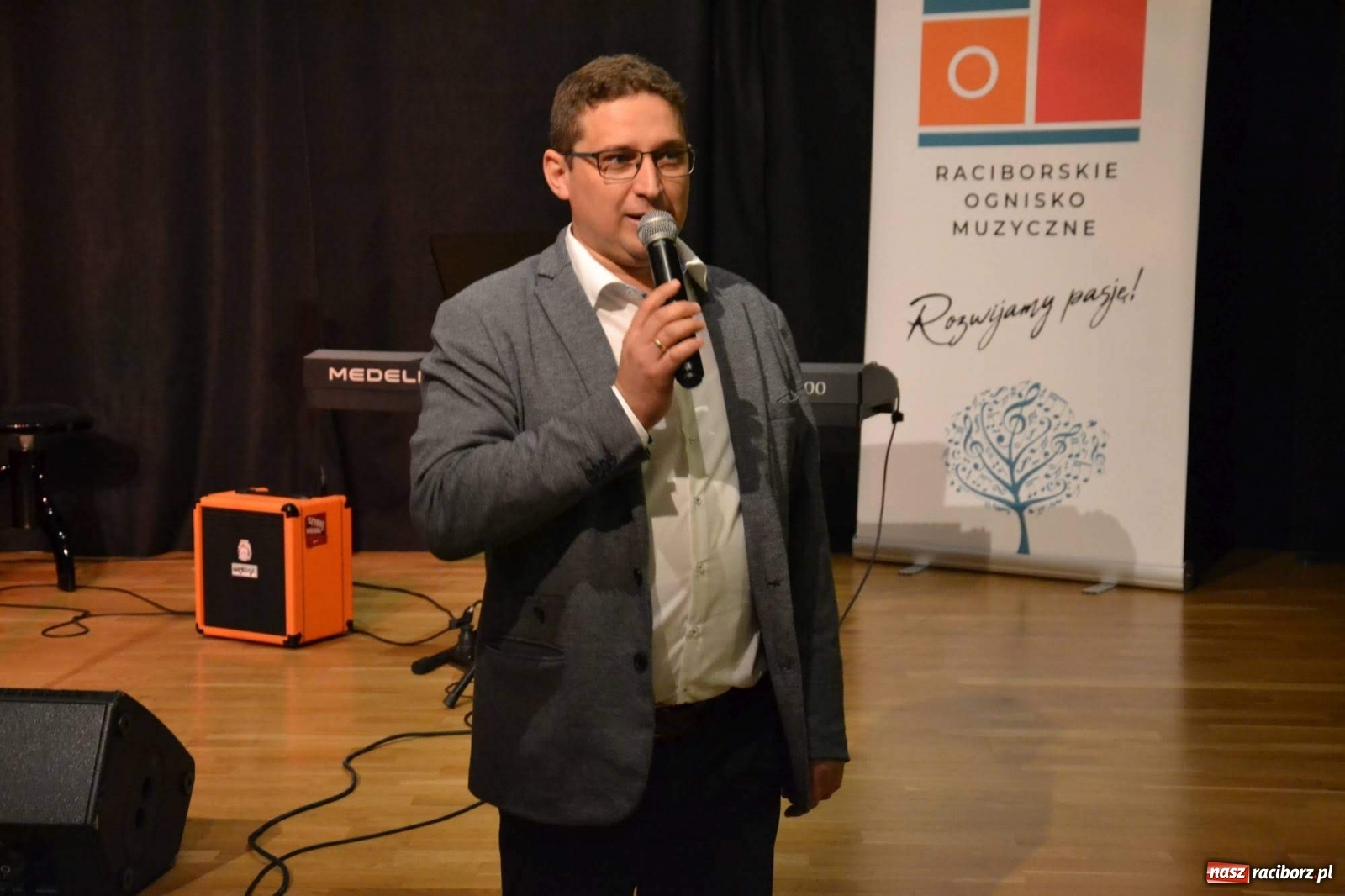 Zdjęcie w galerii na portalu naszraciborz.pl: Zamek zabrzmiał jesienną muzyką [FOTO i WIDEO] wiadomości z regionu