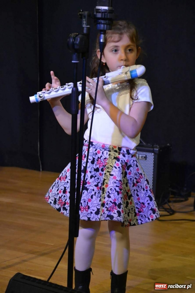 Zdjęcie w galerii na portalu naszraciborz.pl: Zamek zabrzmiał jesienną muzyką [FOTO i WIDEO] wiadomości z regionu