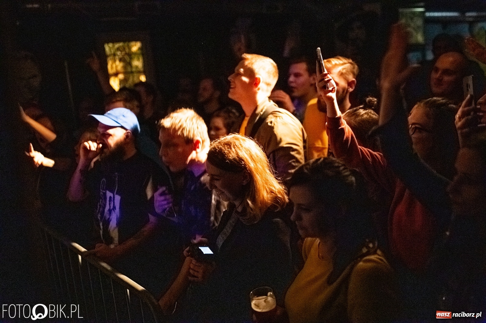 Zdjęcie w galerii na portalu naszraciborz.pl: O.S.T.R. na Przystanku Kulturalnym Koniec Świata wiadomości z regionu