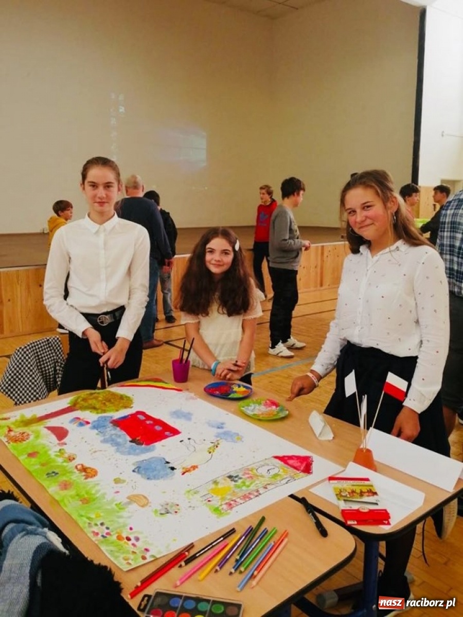 Zdjęcie w galerii na portalu naszraciborz.pl: Dziesięciolecie współpracy SP 13 ze szkołą w Ostrawie wiadomości z regionu