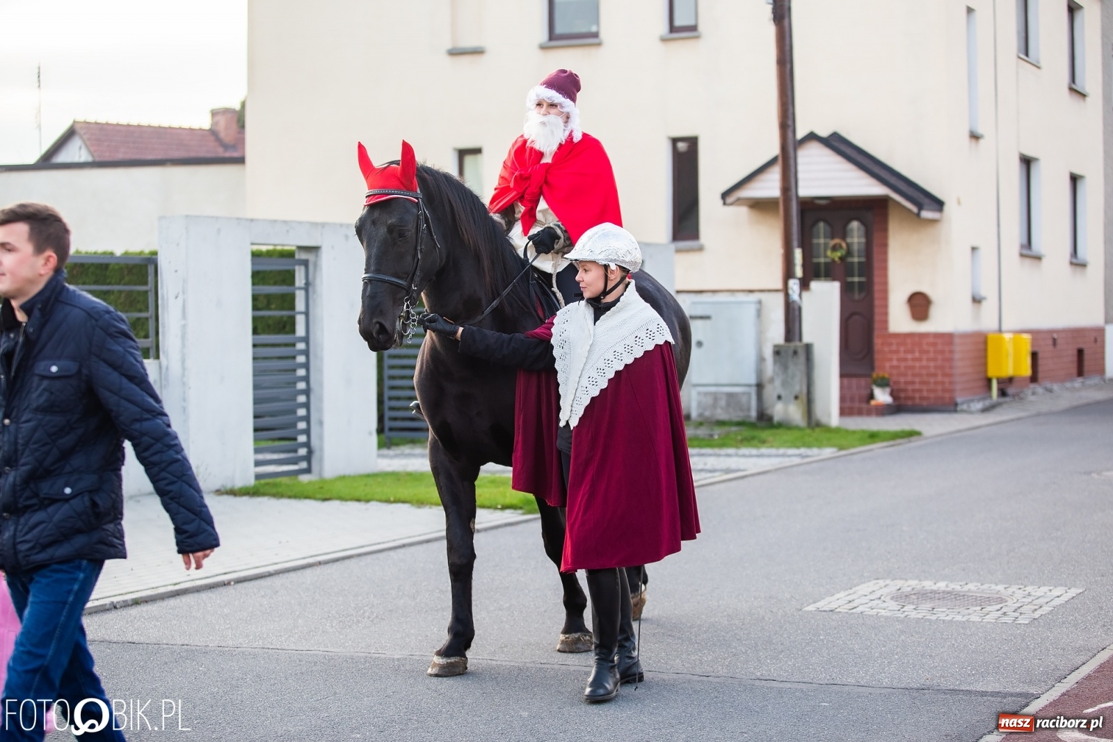 Zdjęcie w galerii na portalu naszraciborz.pl: Przybycie św. Marcina do Studziennej wiadomości z regionu