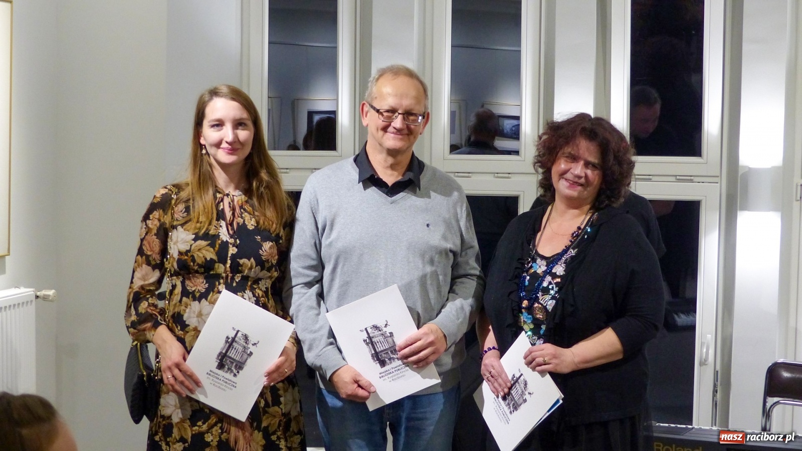 Zdjęcie w galerii na portalu naszraciborz.pl: Rozstrzygnięto konkurs Racibórz prozą zaczarowany wiadomości z regionu