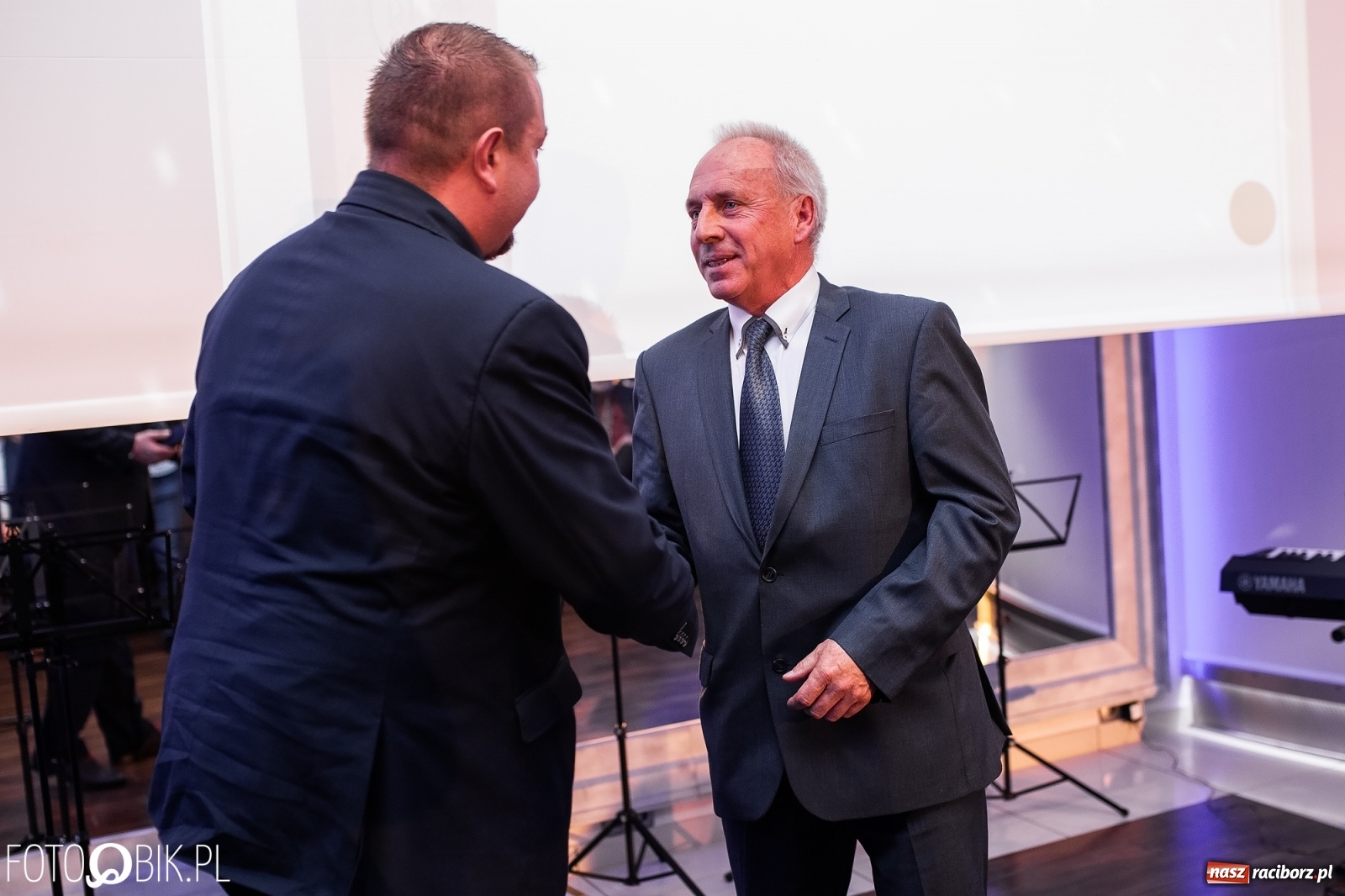 Zdjęcie w galerii na portalu naszraciborz.pl: Wręczono Filary Ziemi Raciborskiej [FOTO] wiadomości z regionu