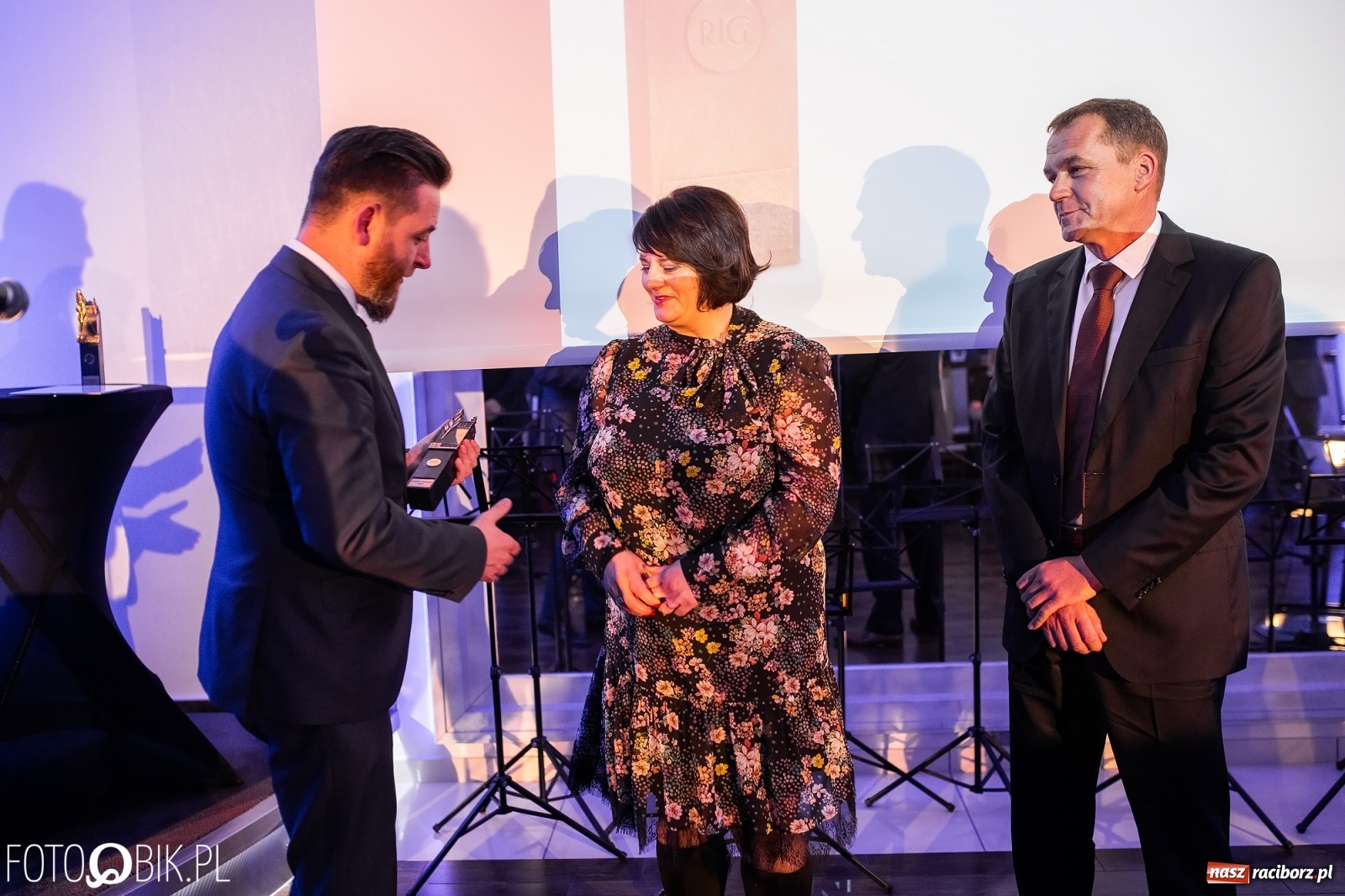 Zdjęcie w galerii na portalu naszraciborz.pl: Wręczono Filary Ziemi Raciborskiej [FOTO] wiadomości z regionu