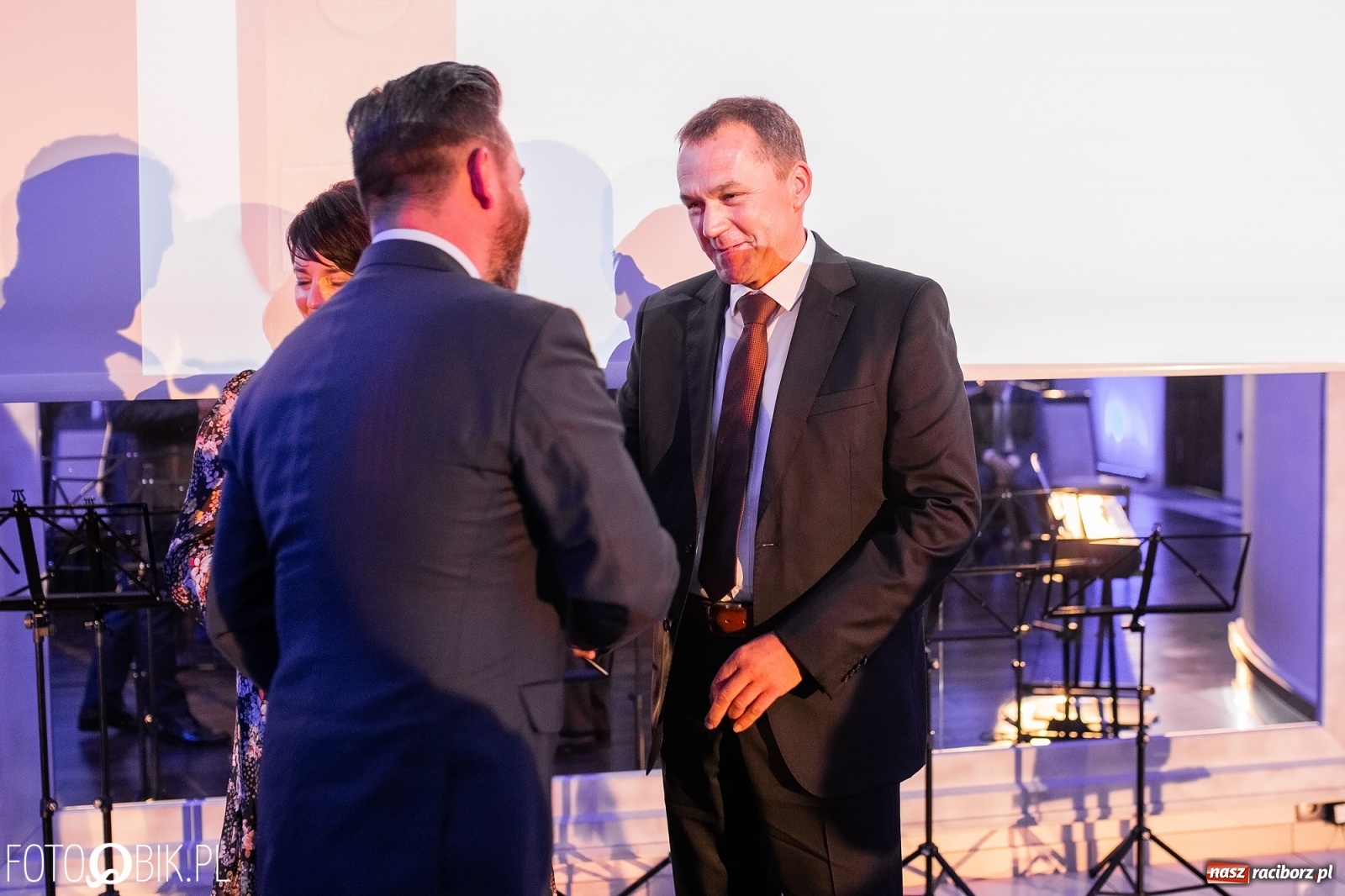 Zdjęcie w galerii na portalu naszraciborz.pl: Wręczono Filary Ziemi Raciborskiej [FOTO] wiadomości z regionu