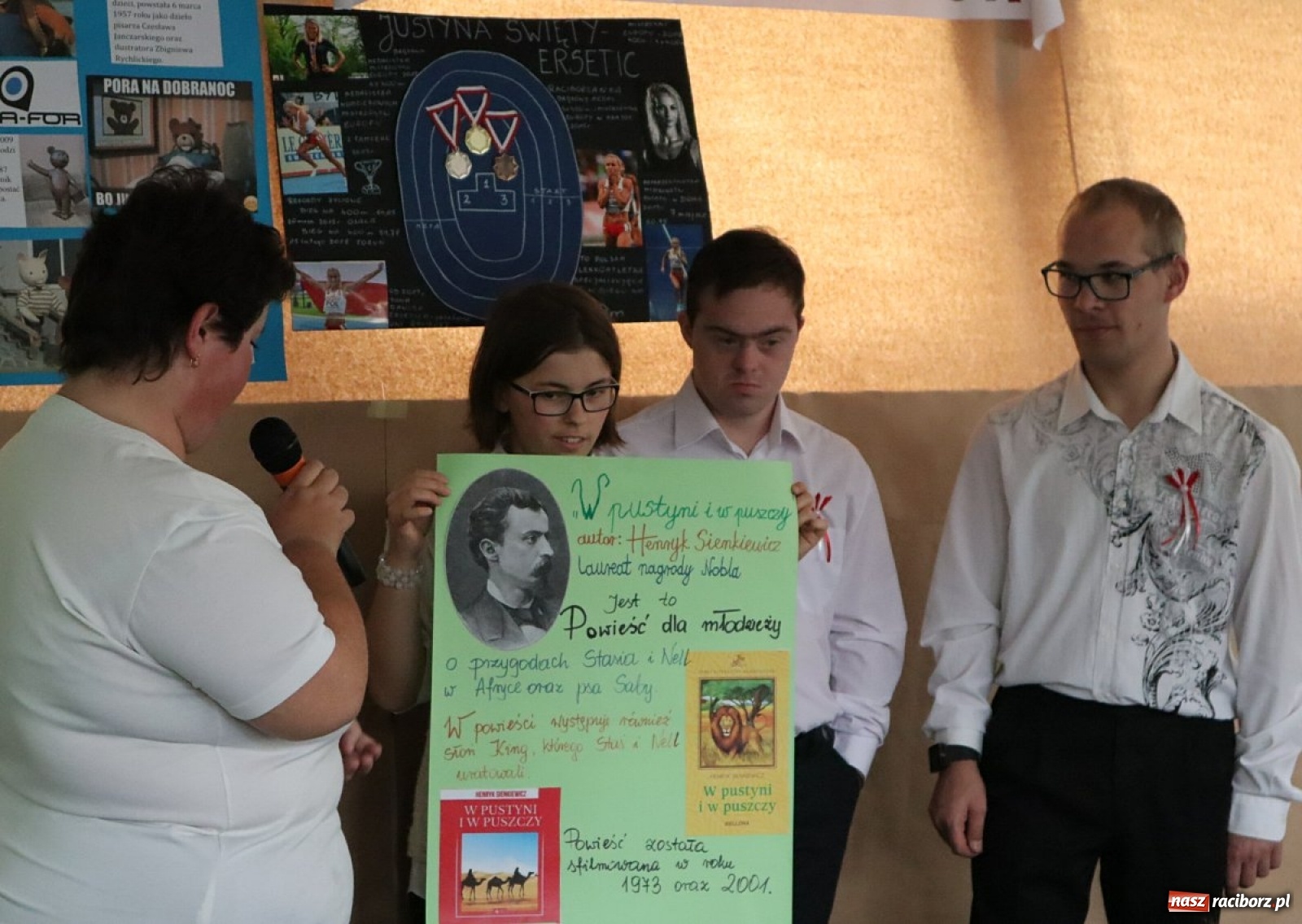 Zdjęcie w galerii na portalu naszraciborz.pl: Patriotycznie w ZSS, czyli 101. Rocznica Odzyskania Niepodległości  wiadomości z regionu