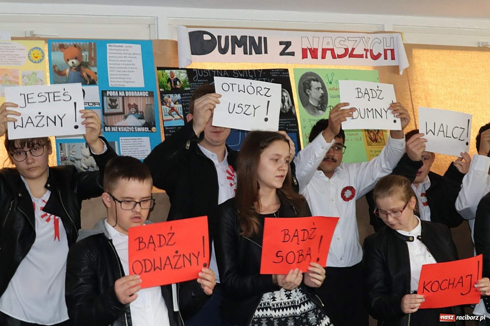 Zdjęcie w galerii na portalu naszraciborz.pl: Patriotycznie w ZSS, czyli 101. Rocznica Odzyskania Niepodległości  wiadomości z regionu