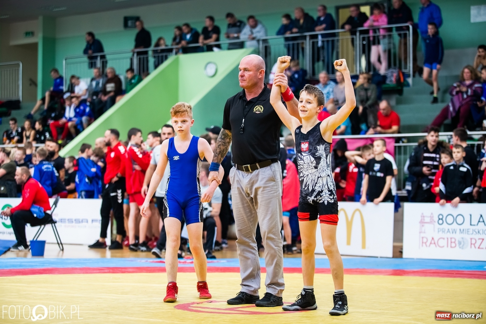 Zdjęcie w galerii na portalu naszraciborz.pl: Mistrzostwa Polski Młodzików w Zapasach w Arenie Rafako wiadomości z regionu