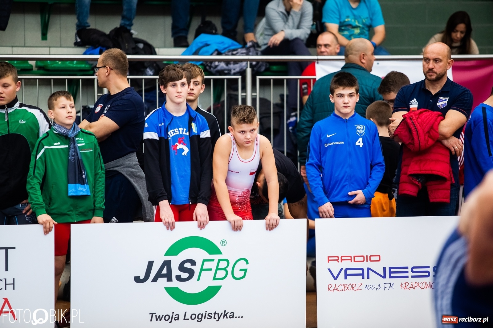 Zdjęcie w galerii na portalu naszraciborz.pl: Mistrzostwa Polski Młodzików w Zapasach w Arenie Rafako wiadomości z regionu