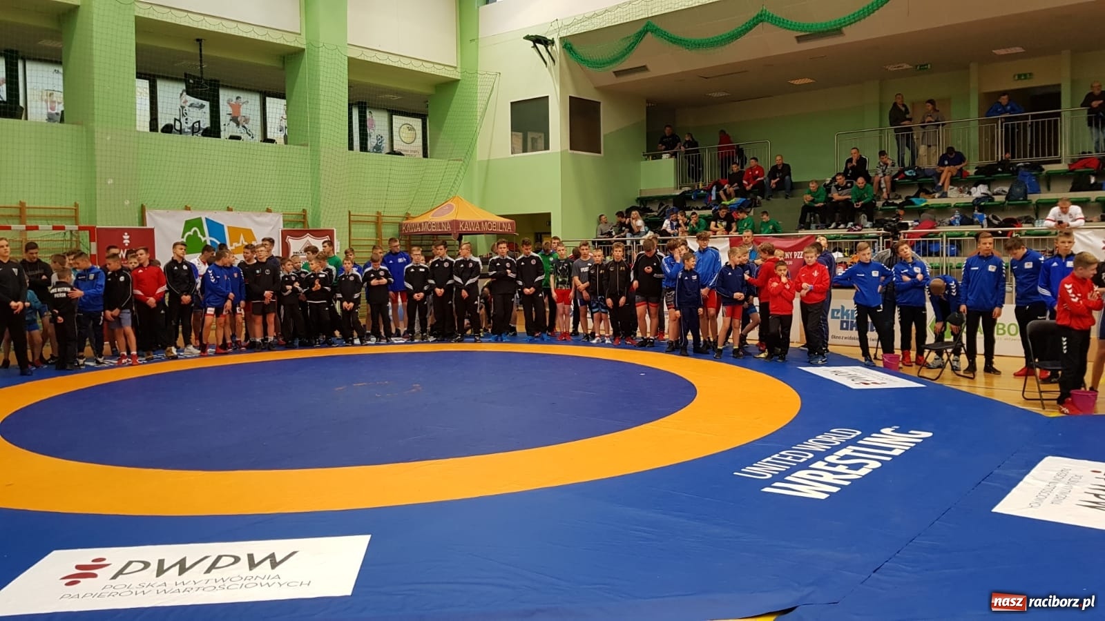 Zdjęcie w galerii na portalu naszraciborz.pl: Mistrzostwa Polski Młodzików w Zapasach w Arenie Rafako wiadomości z regionu