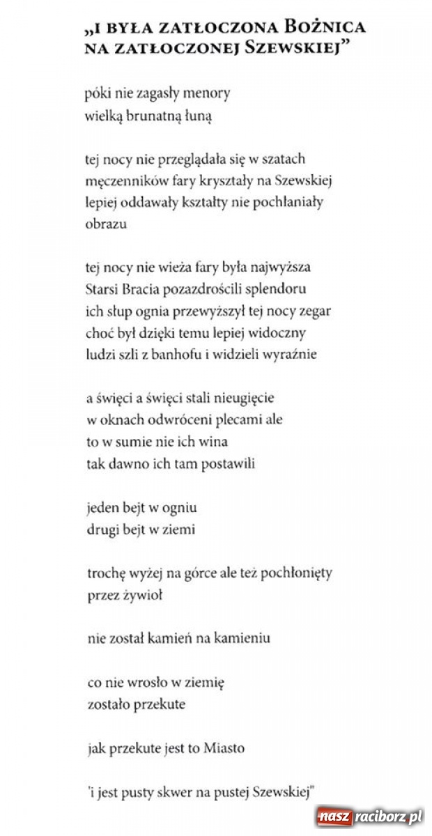 Zdjęcie w galerii na portalu naszraciborz.pl: Flaga na raciborskim maszcie opuszczona do połowy  wiadomości z regionu