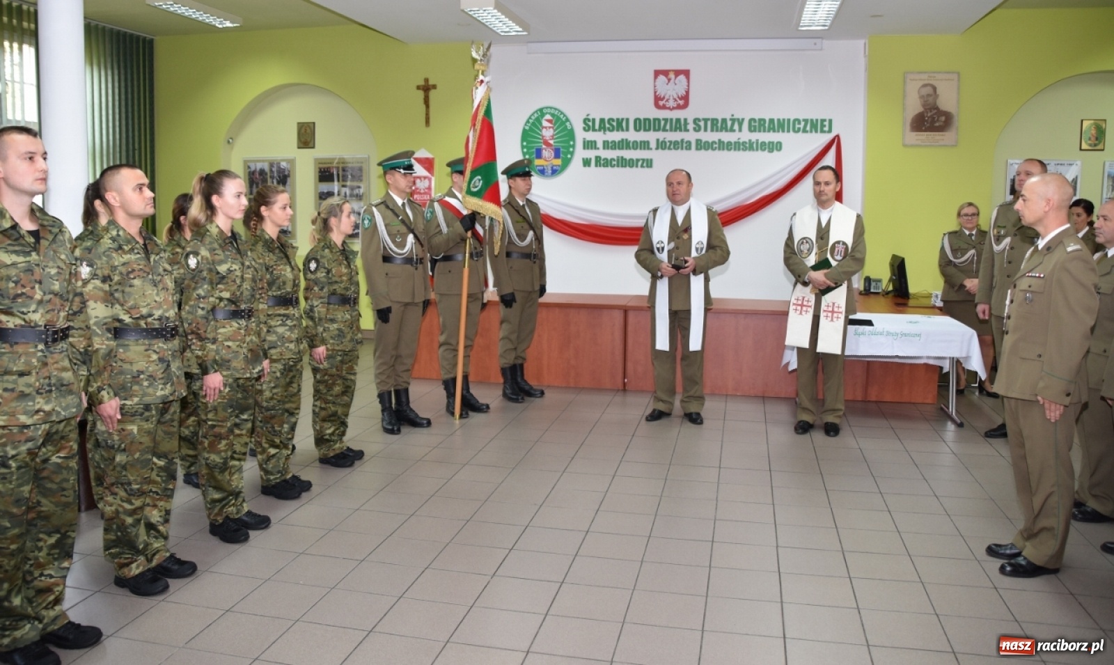 Zdjęcie w galerii na portalu naszraciborz.pl: Ślubowanie i awanse u śląskich pograniczników wiadomości z regionu