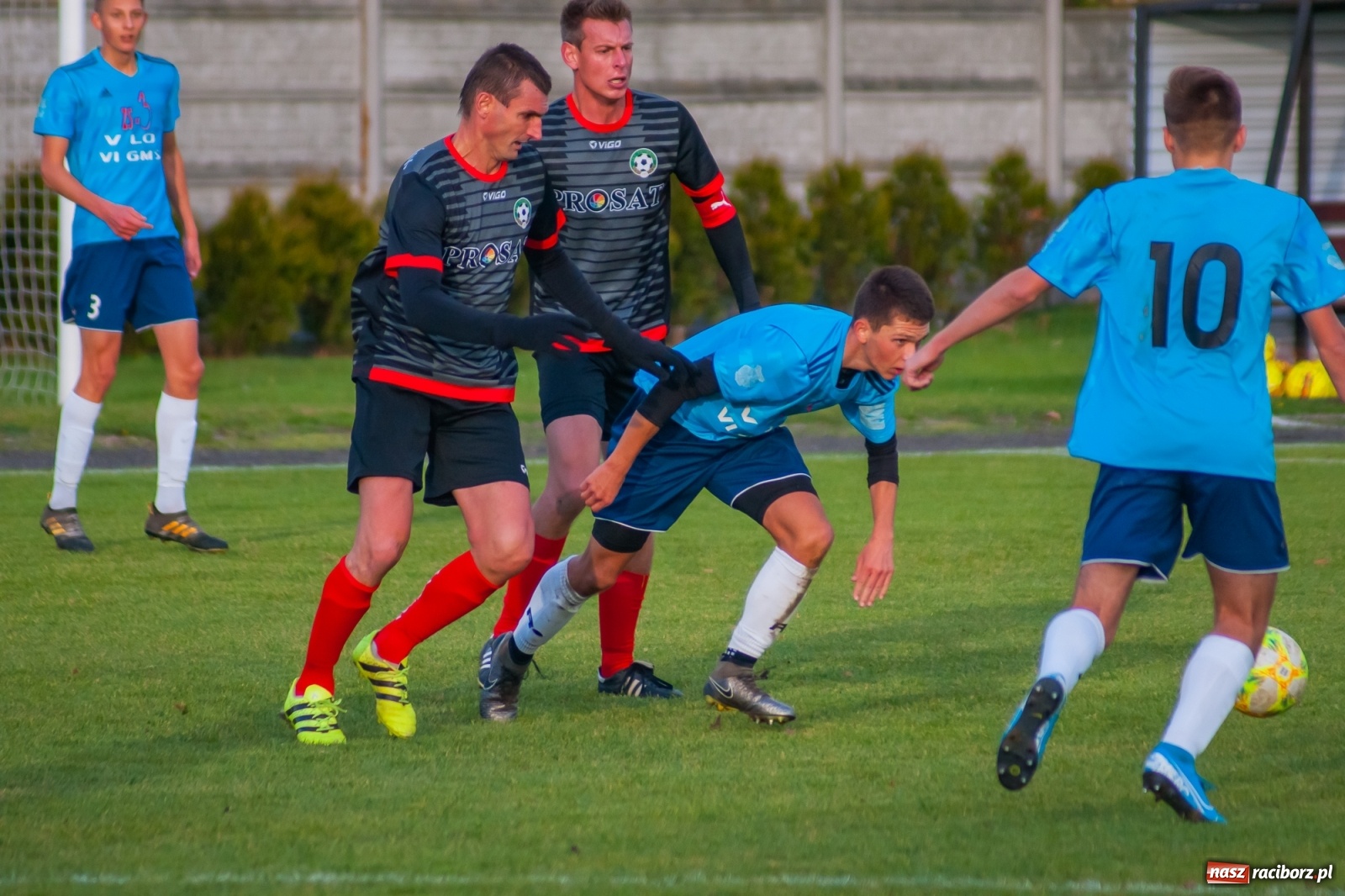 Zdjęcie w galerii na portalu naszraciborz.pl: Zmiennicy dobili rezerwy ROW-u [FOTO i WIDEO] wiadomości z regionu