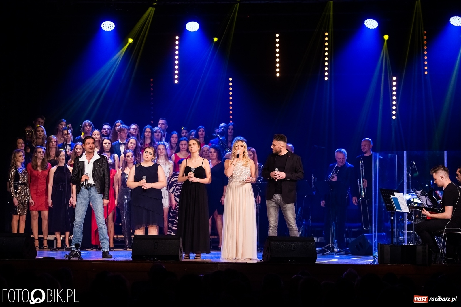 Zdjęcie w galerii na portalu naszraciborz.pl: Srebrny jubileusz raciborskiego MIRAŻU wiadomości z regionu