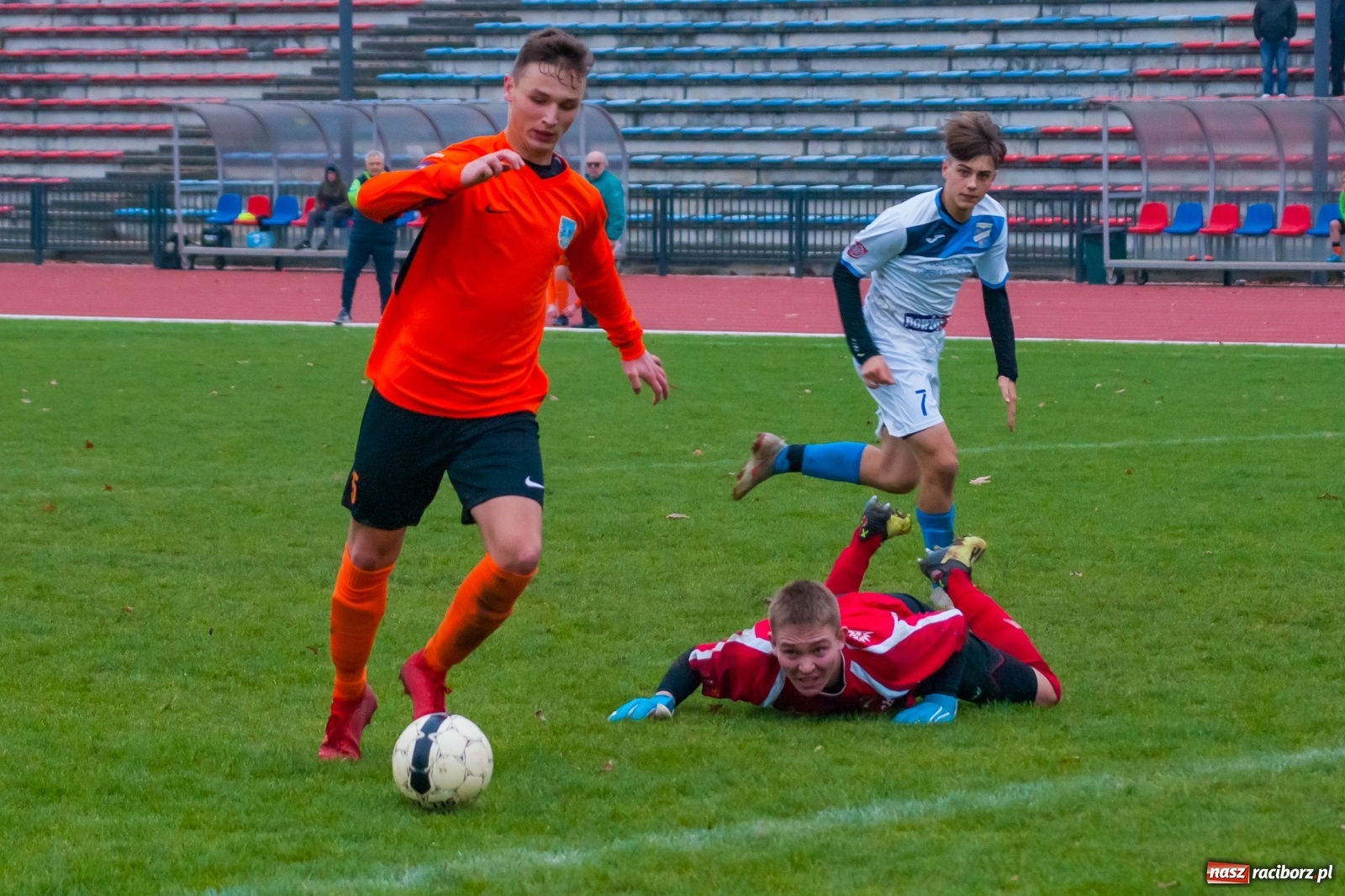 Zdjęcie w galerii na portalu naszraciborz.pl: Osłabiona Unia nie sprostała Siemianowiczance [FOTO i WIDEO] wiadomości z regionu