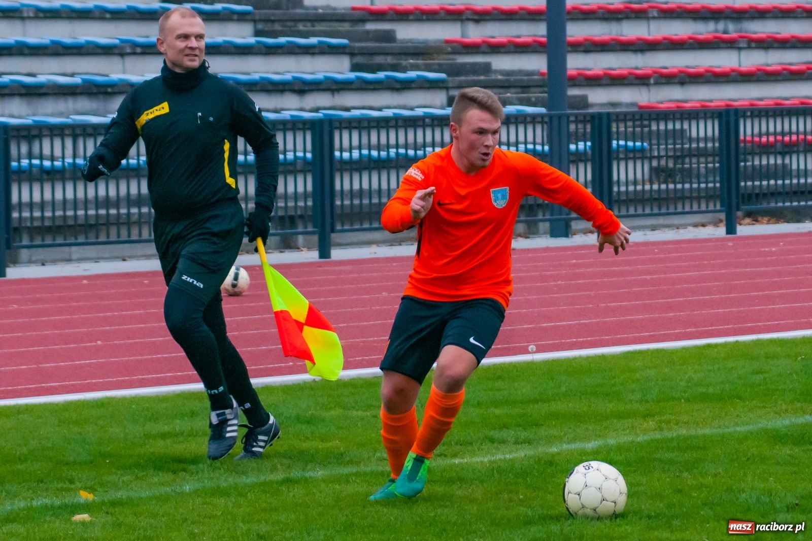 Zdjęcie w galerii na portalu naszraciborz.pl: Osłabiona Unia nie sprostała Siemianowiczance [FOTO i WIDEO] wiadomości z regionu