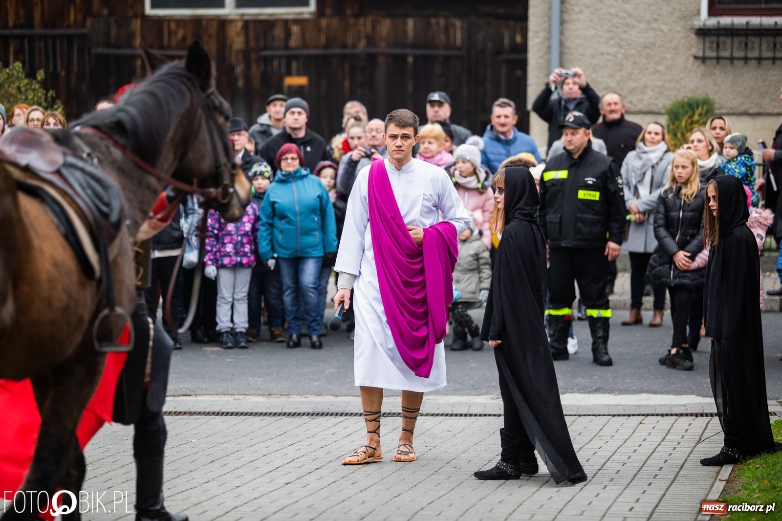 Zdjęcie w galerii na portalu naszraciborz.pl: Obchody dnia świętego Marcina w Samborowicach wiadomości z regionu