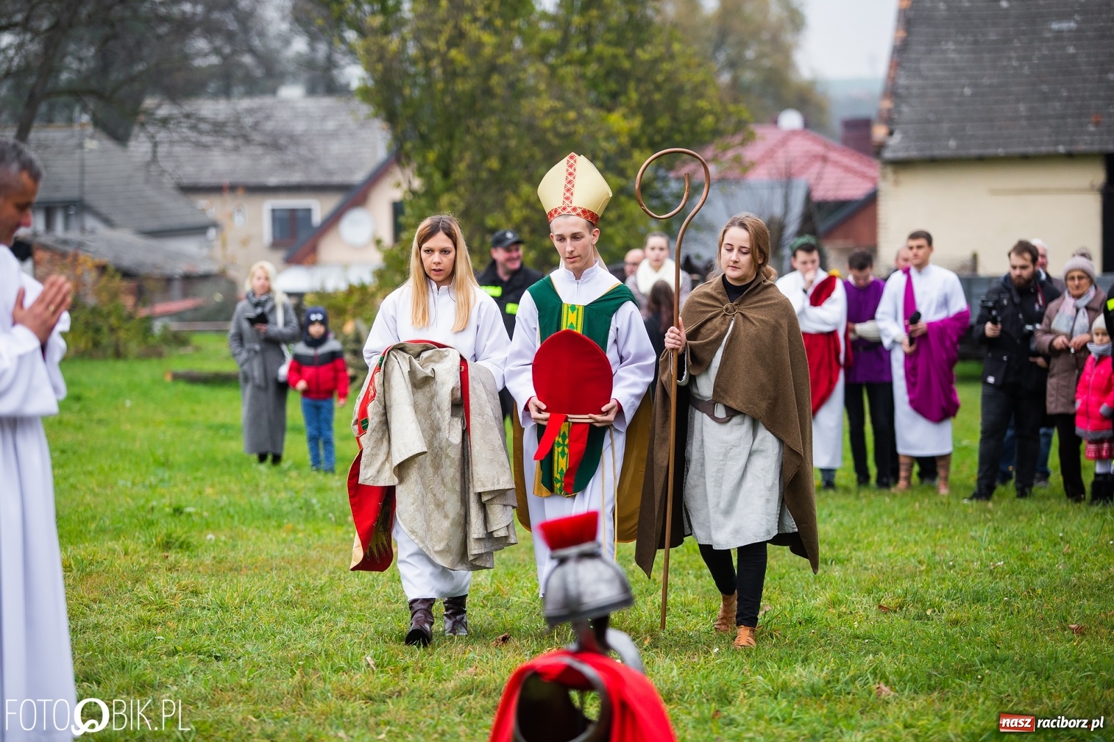 Zdjęcie w galerii na portalu naszraciborz.pl: Obchody dnia świętego Marcina w Samborowicach wiadomości z regionu