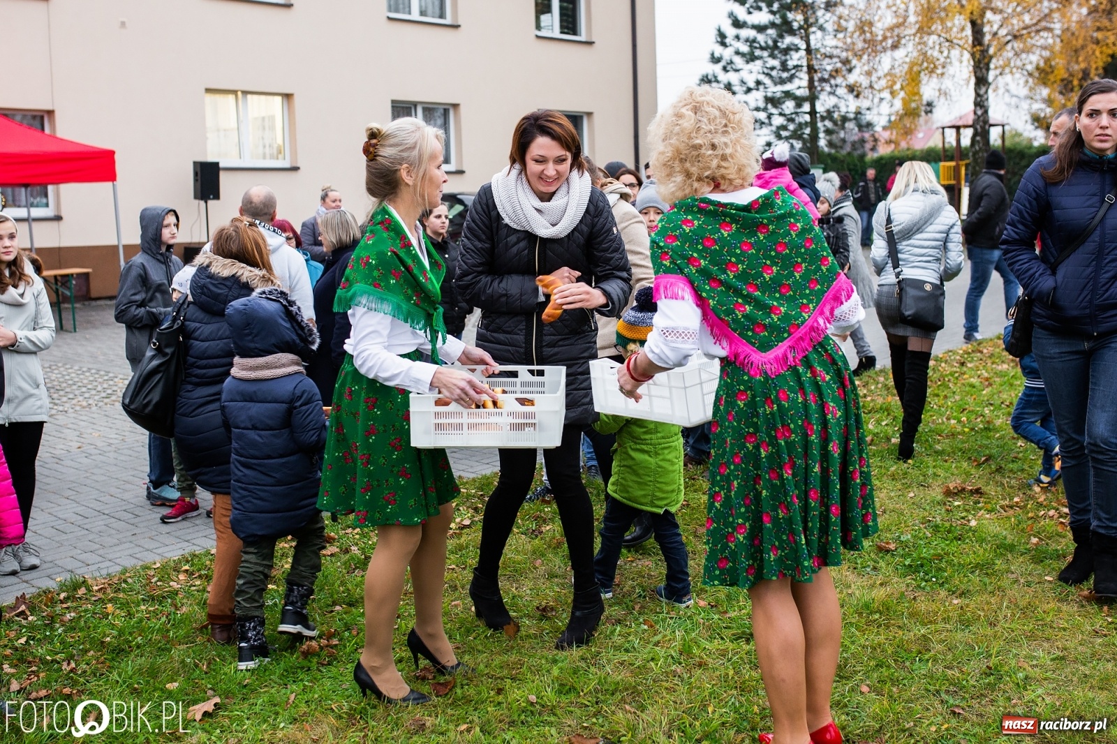 Zdjęcie w galerii na portalu naszraciborz.pl: Obchody dnia świętego Marcina w Samborowicach wiadomości z regionu