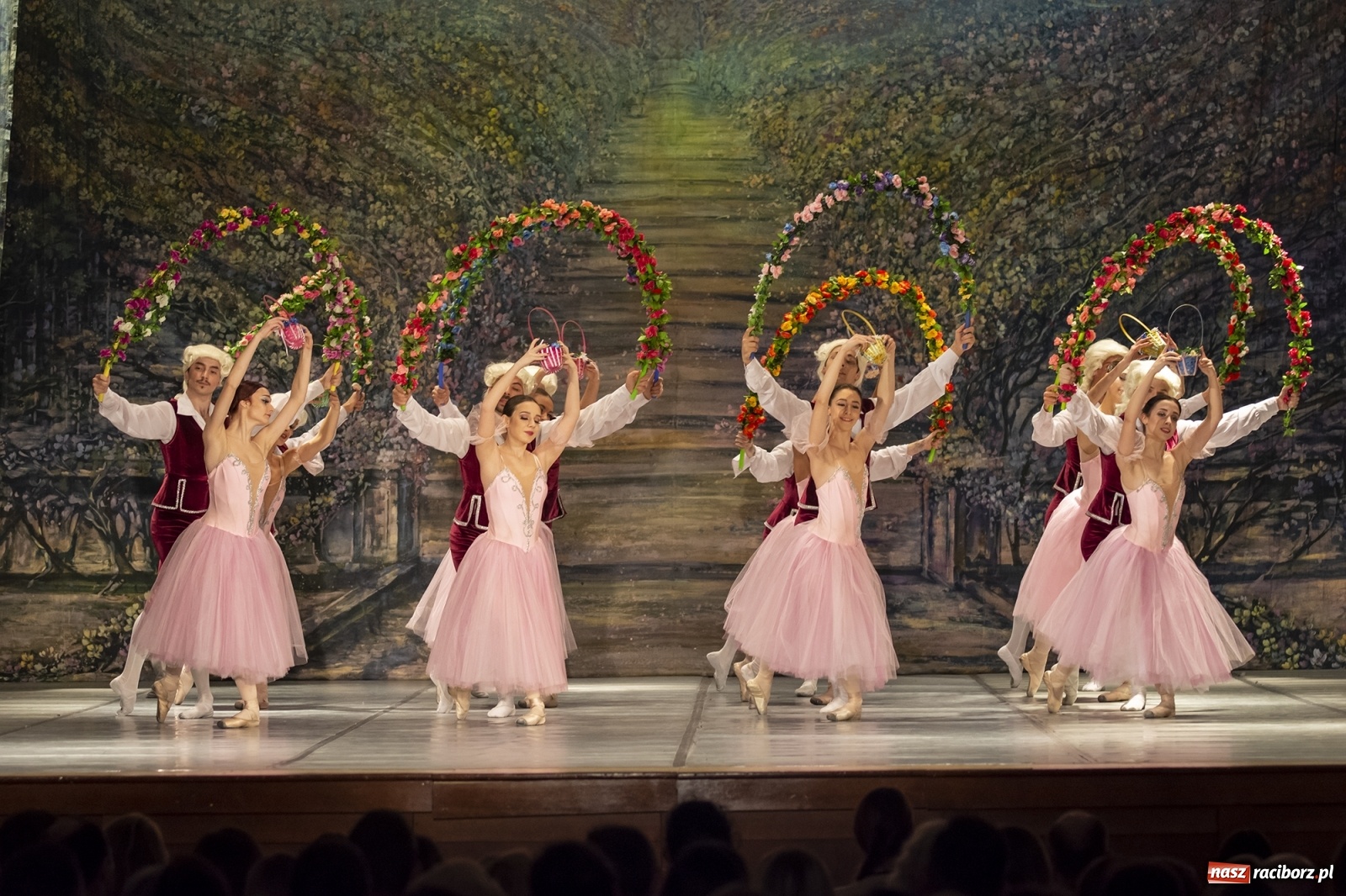 Zdjęcie w galerii na portalu naszraciborz.pl: Śpiąca królewna na deskach RCK [FOTO] wiadomości z regionu