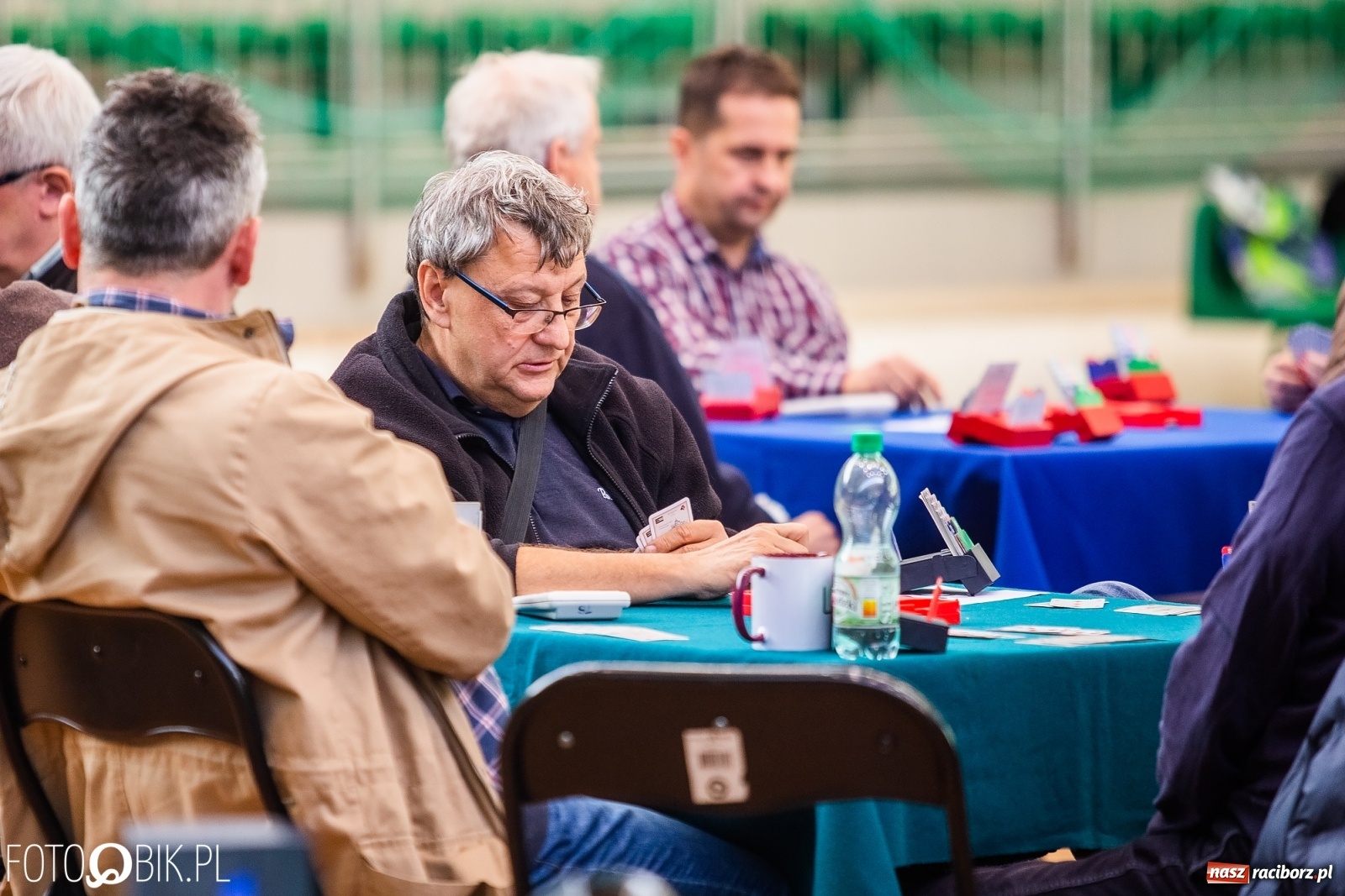 Zdjęcie w galerii na portalu naszraciborz.pl: Turniej Brydża o Podkowę Kasztanki Marszałka w Arenie Rafako wiadomości z regionu