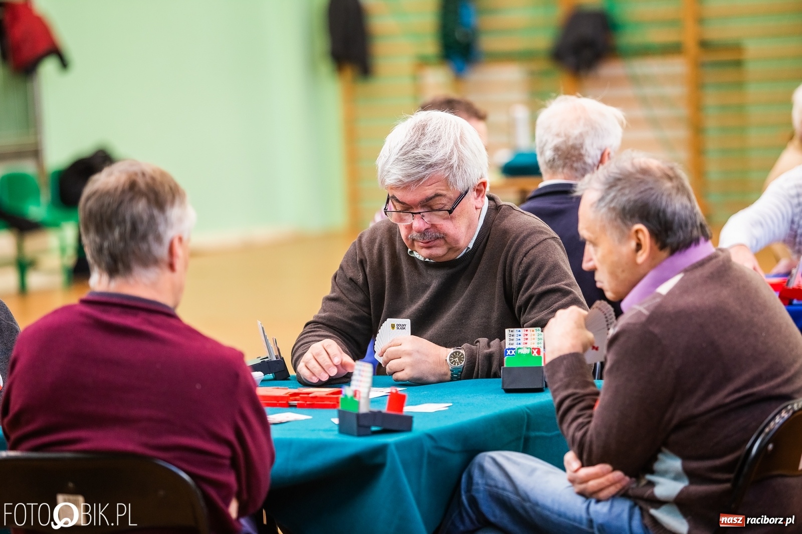 Zdjęcie w galerii na portalu naszraciborz.pl: Turniej Brydża o Podkowę Kasztanki Marszałka w Arenie Rafako wiadomości z regionu
