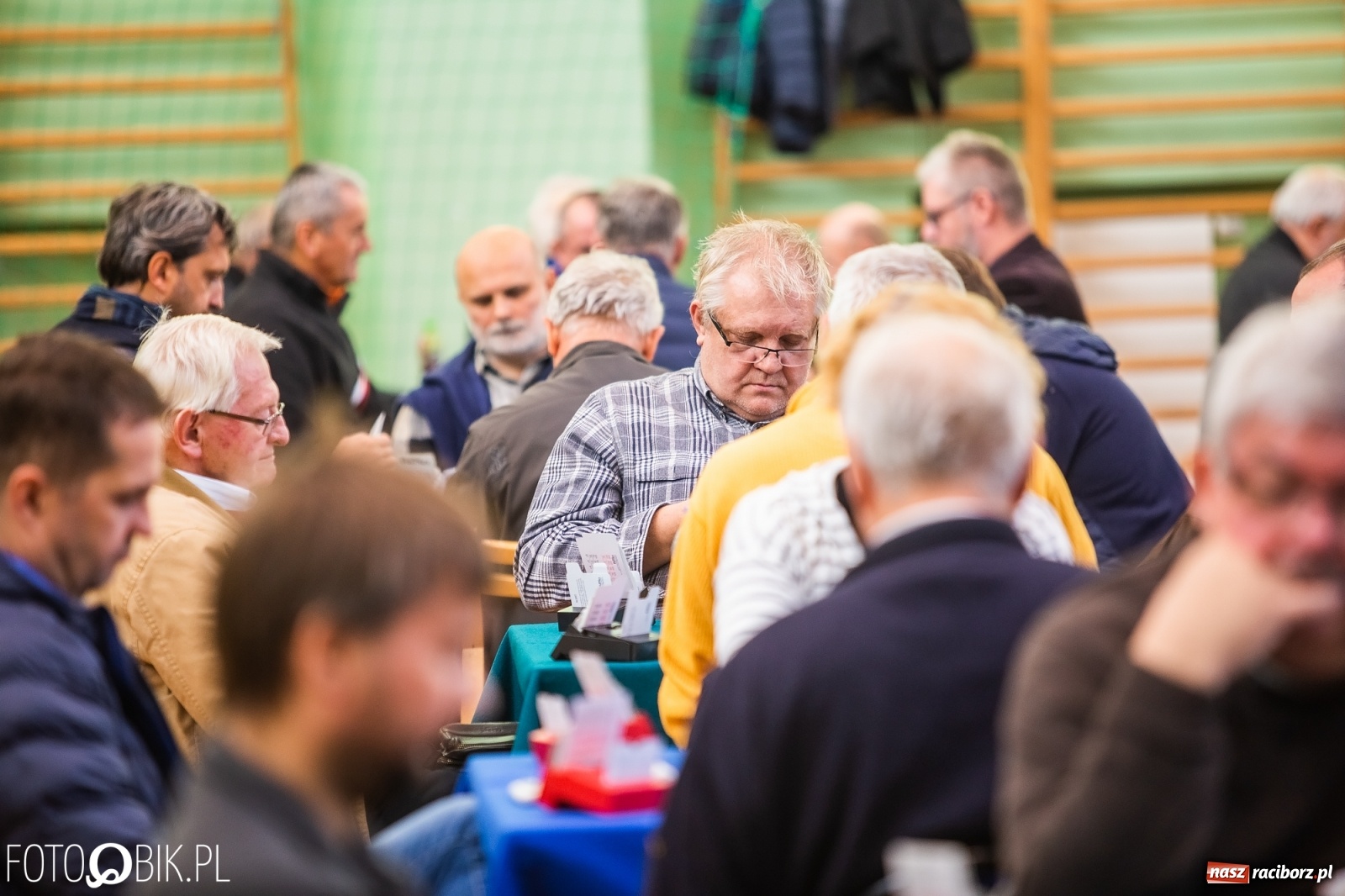 Zdjęcie w galerii na portalu naszraciborz.pl: Turniej Brydża o Podkowę Kasztanki Marszałka w Arenie Rafako wiadomości z regionu