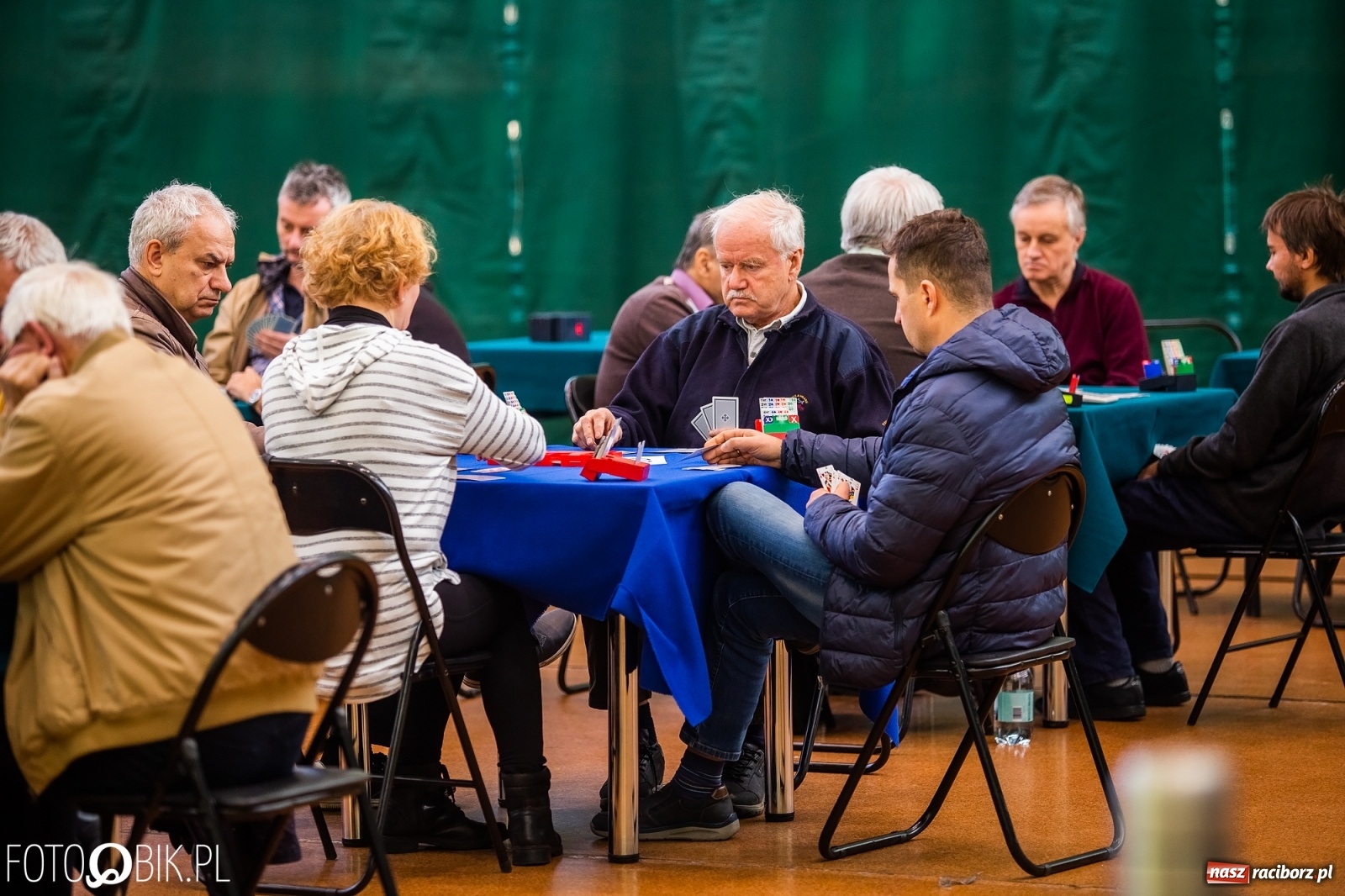 Zdjęcie w galerii na portalu naszraciborz.pl: Turniej Brydża o Podkowę Kasztanki Marszałka w Arenie Rafako wiadomości z regionu