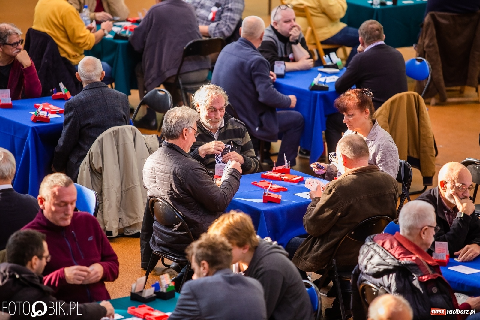 Zdjęcie w galerii na portalu naszraciborz.pl: Turniej Brydża o Podkowę Kasztanki Marszałka w Arenie Rafako wiadomości z regionu