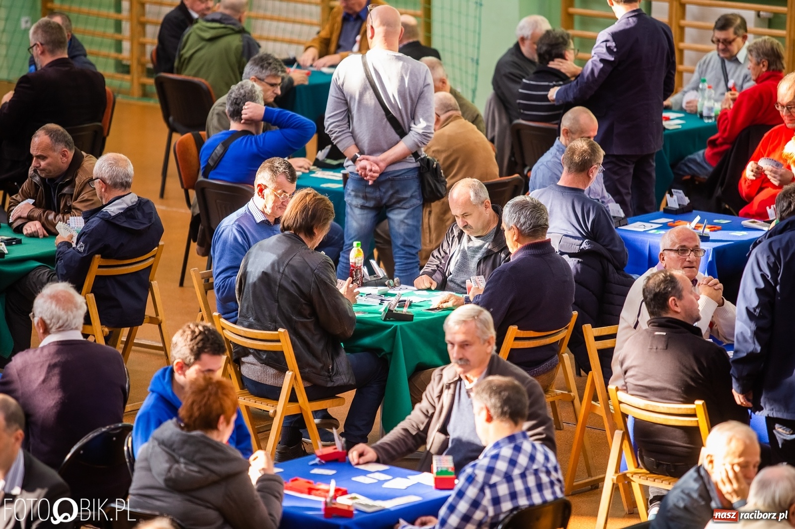 Zdjęcie w galerii na portalu naszraciborz.pl: Turniej Brydża o Podkowę Kasztanki Marszałka w Arenie Rafako wiadomości z regionu