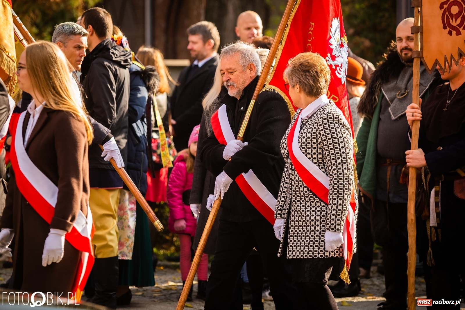 Zdjęcie w galerii na portalu naszraciborz.pl: Święto Niepodległości. Niech żyje Polska, niech żyje Racibórz!  wiadomości z regionu