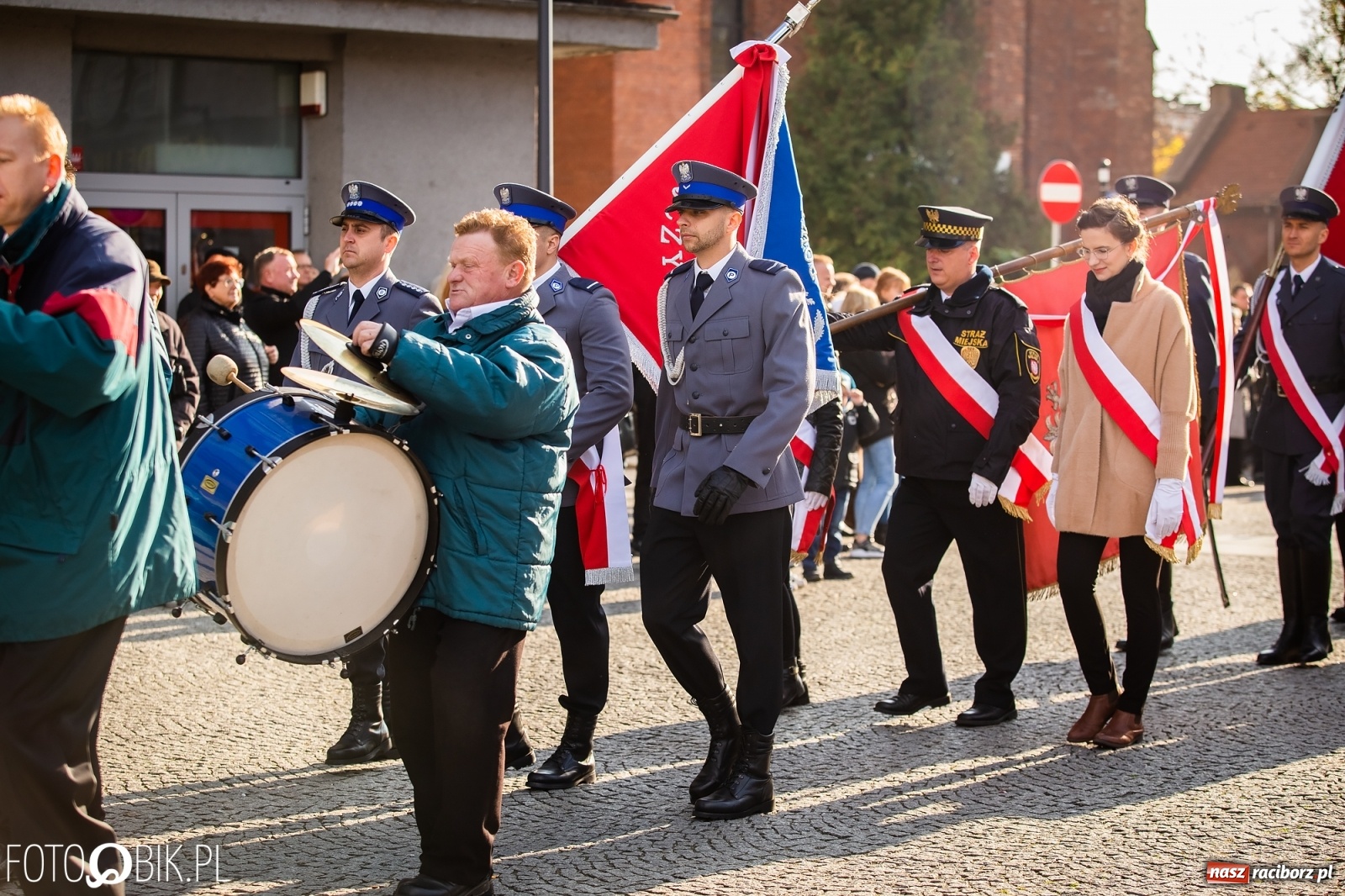 Zdjęcie w galerii na portalu naszraciborz.pl: Święto Niepodległości. Niech żyje Polska, niech żyje Racibórz!  wiadomości z regionu