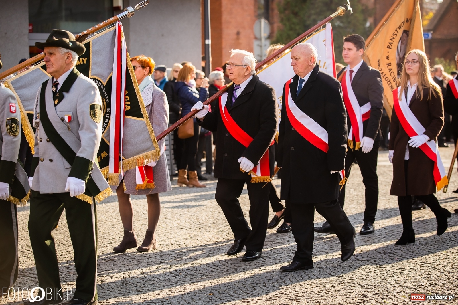 Zdjęcie w galerii na portalu naszraciborz.pl: Święto Niepodległości. Niech żyje Polska, niech żyje Racibórz!  wiadomości z regionu