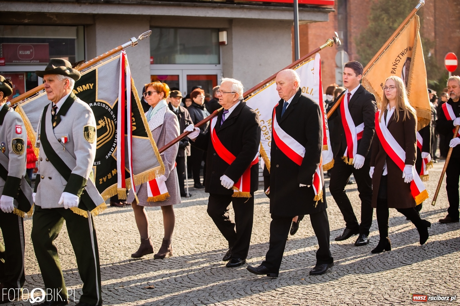 Zdjęcie w galerii na portalu naszraciborz.pl: Święto Niepodległości. Niech żyje Polska, niech żyje Racibórz!  wiadomości z regionu