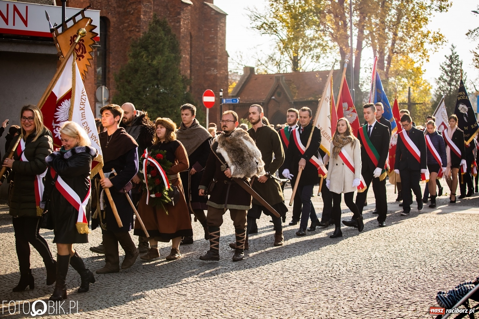 Zdjęcie w galerii na portalu naszraciborz.pl: Święto Niepodległości. Niech żyje Polska, niech żyje Racibórz!  wiadomości z regionu