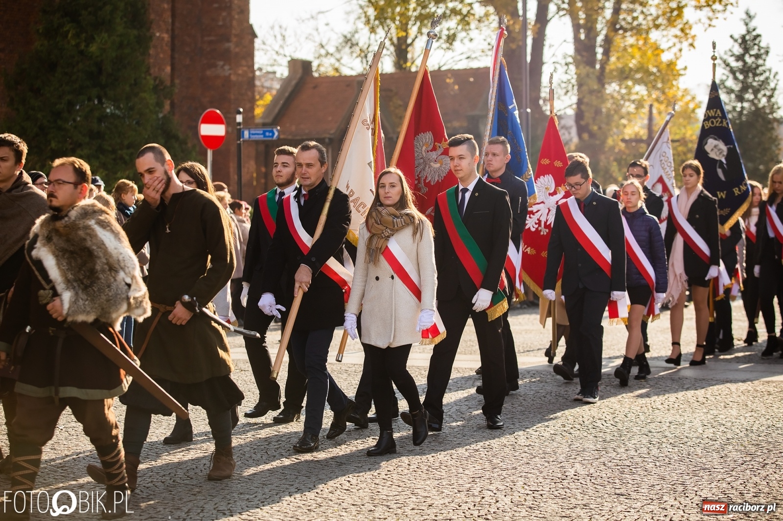 Zdjęcie w galerii na portalu naszraciborz.pl: Święto Niepodległości. Niech żyje Polska, niech żyje Racibórz!  wiadomości z regionu