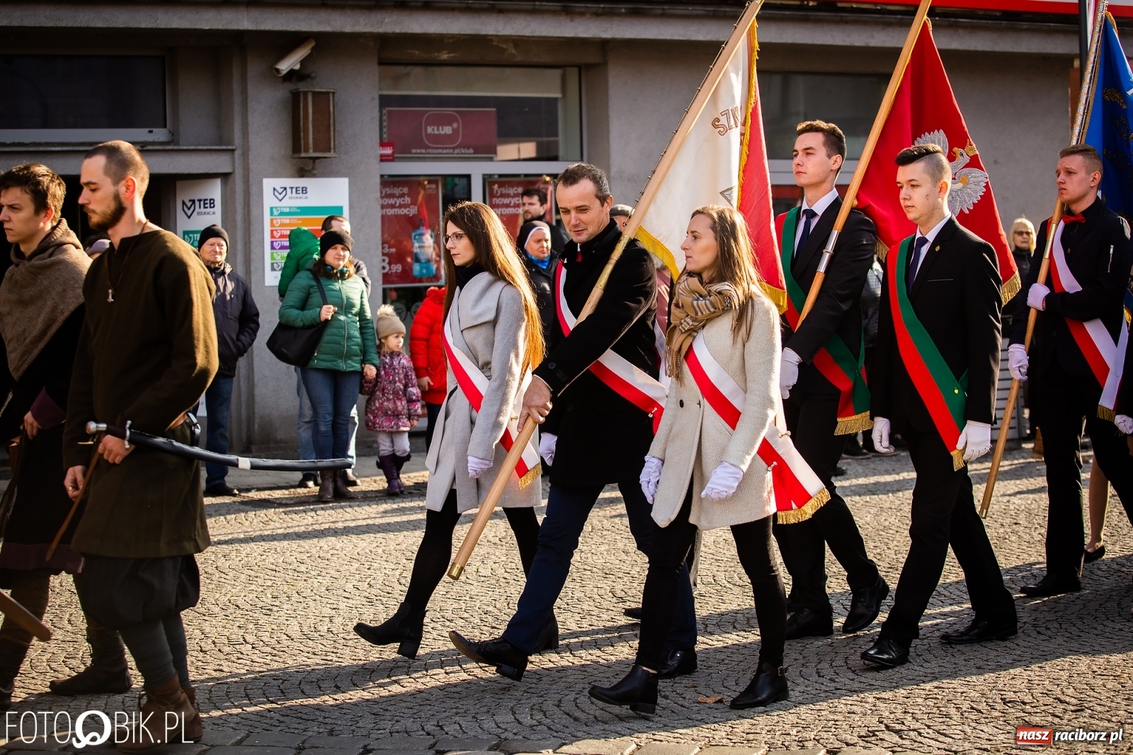 Zdjęcie w galerii na portalu naszraciborz.pl: Święto Niepodległości. Niech żyje Polska, niech żyje Racibórz!  wiadomości z regionu